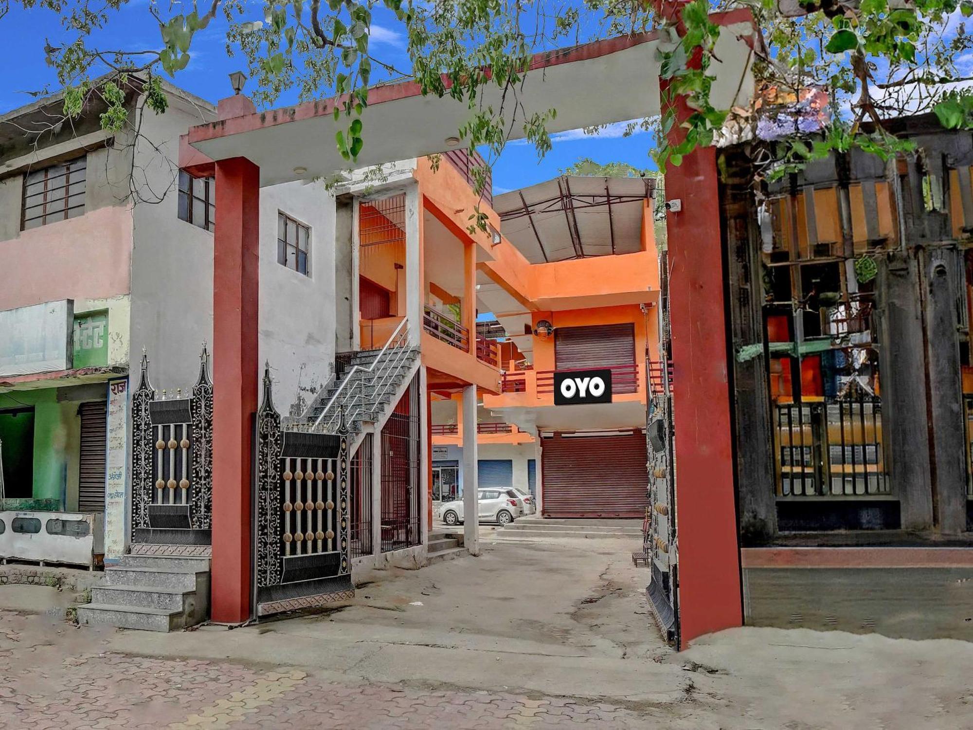 Oyo Flagship 81389 Hotel Siddhi Vinayak Motihari ภายนอก รูปภาพ